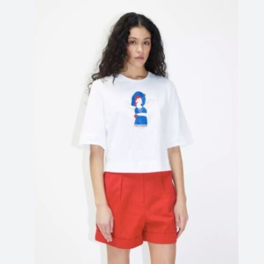 Sisley White Tee with Black Label